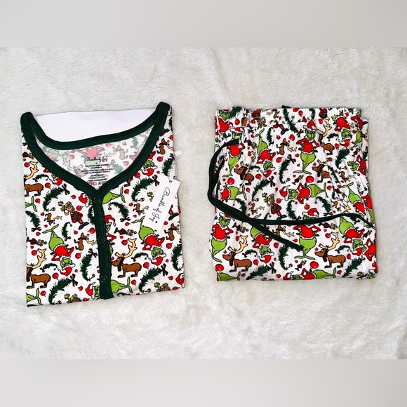 NWT Grinch Bamboo Set - Picture 2 of 3